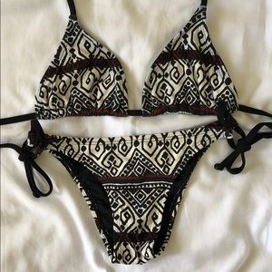 Pualani tribal set